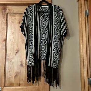 Blu Pepper women’s cardigan sweater, short sleeves